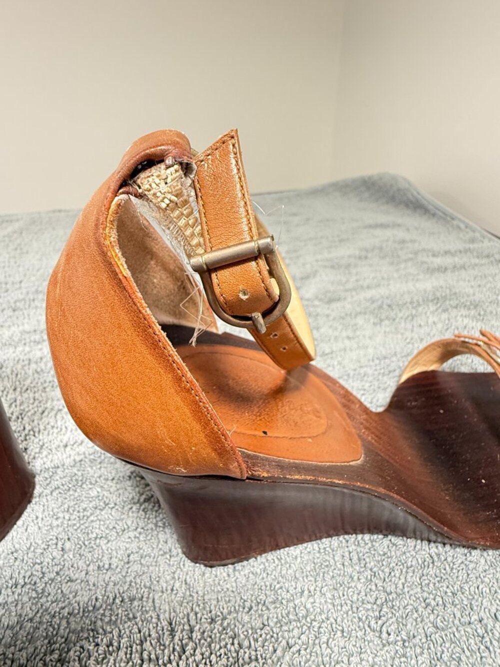 Kate Spade Vintage Wood Healed Sandals - Picture 6 of 9